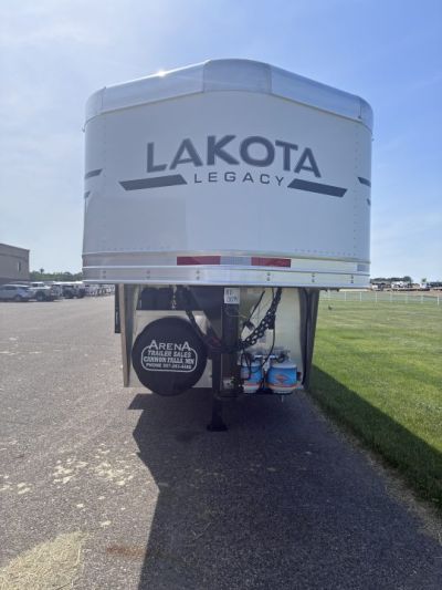 New 2027 Lakota Legacy 2H 7'LQ Horse Trailer