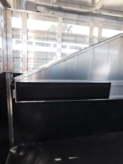 New 2026 Exiss Trailers 7300 XT Horse Trailer