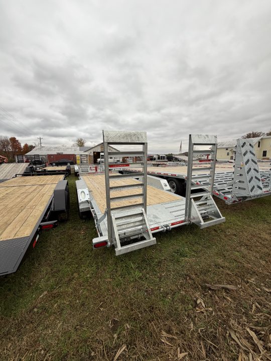 New 82X 18+2 Triumph Trailers 2027 Equipment Trailer