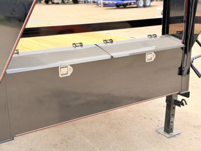 New 2026 Diamond T 8.5-24 Single Wheel Gooseneck Deckover Equipment Hauler W/ 14 PLY Tire Upgrade 15K GVWR