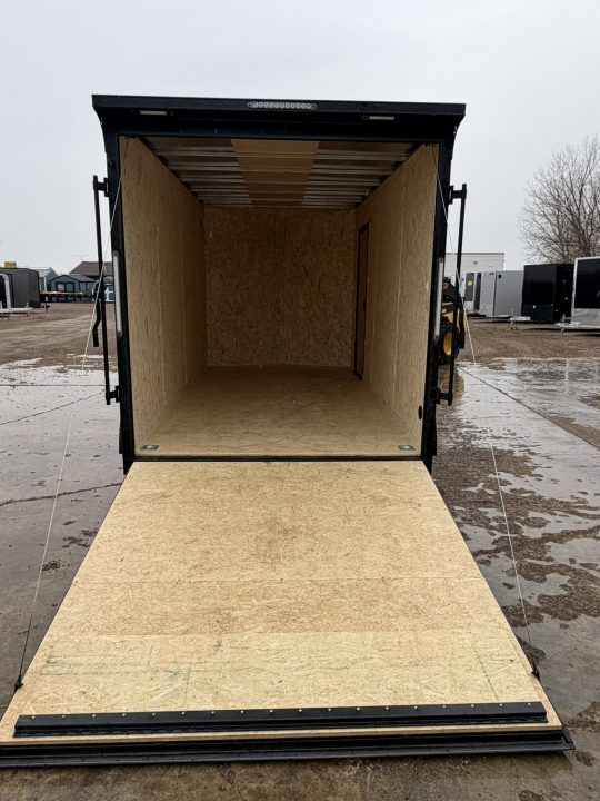 2026 Formula Trailers photo 9