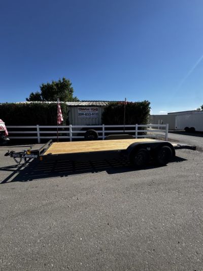 New 2026 Lamar Trailers CAR-TDM Car Hauler