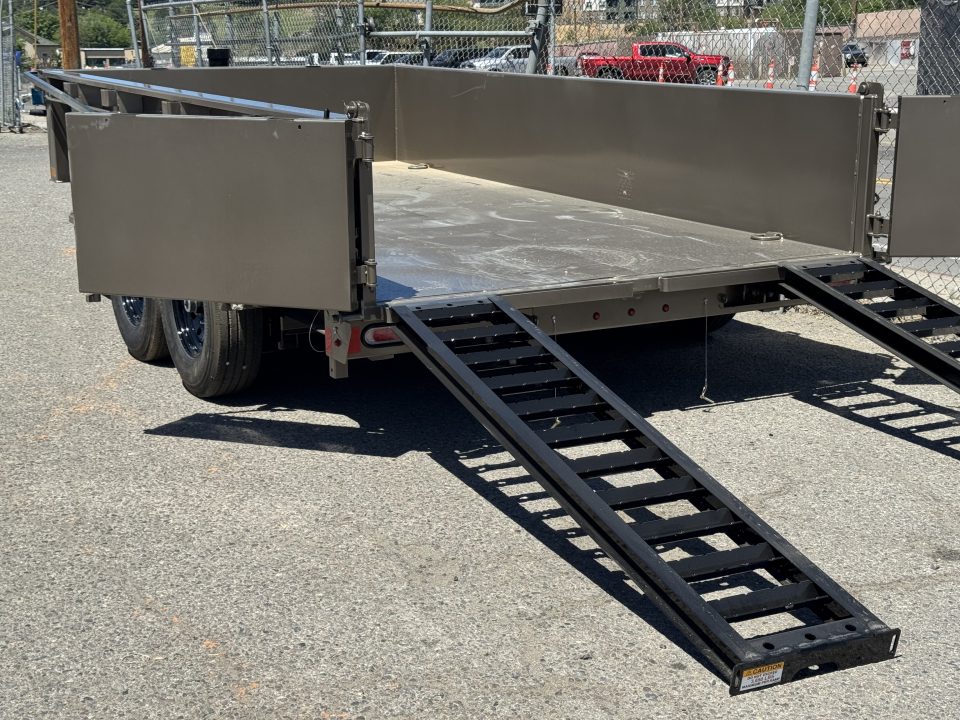New 2027 Diamond C LPT 14' - 15.5K Telescopic Dump Trailer