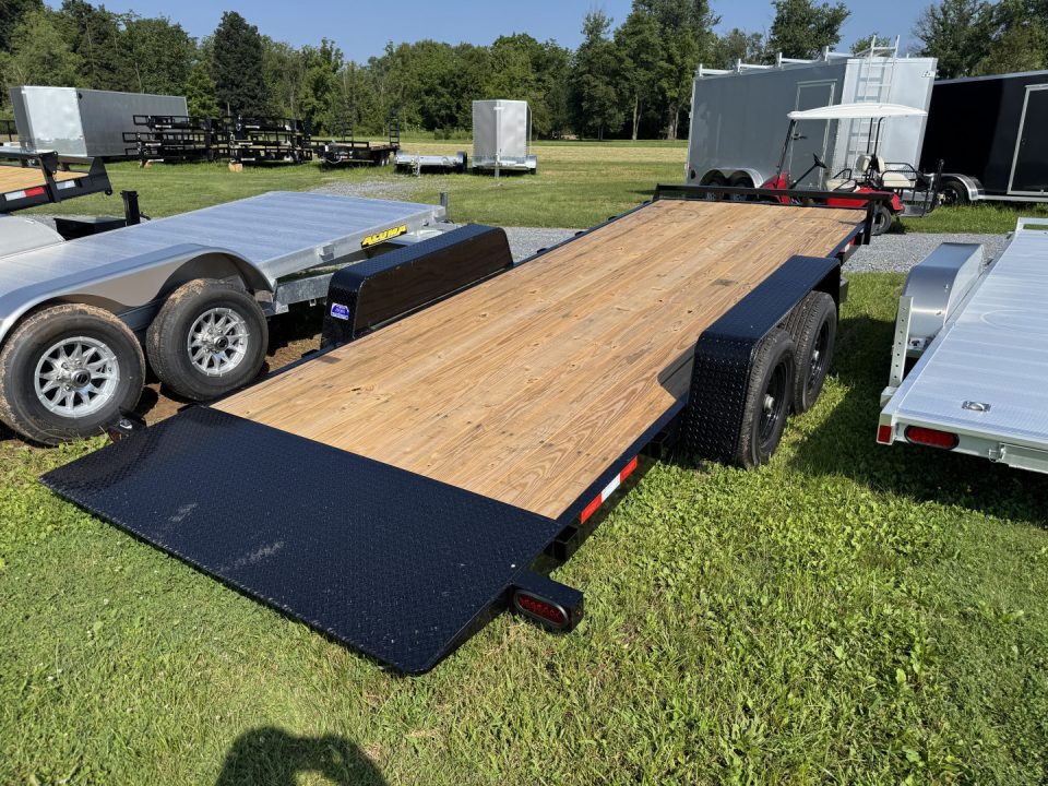 New 2027 Down 2 Earth Trailers DTE8220WCT5.2B Car Hauler