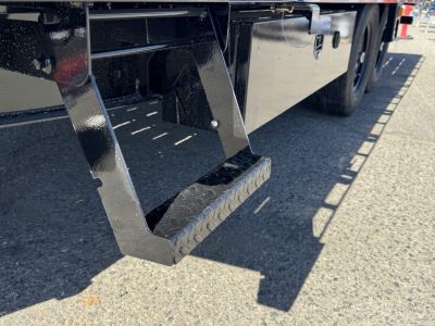 New 2026 Diamond C DET 20' - 15.5K Deckover Tilt Trailer