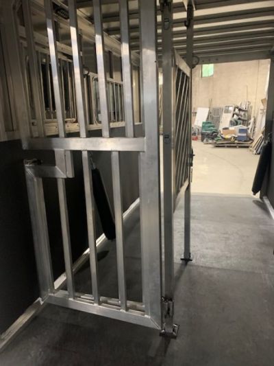 New 2026 Frontier Trailers 2+1 Horse Trailer