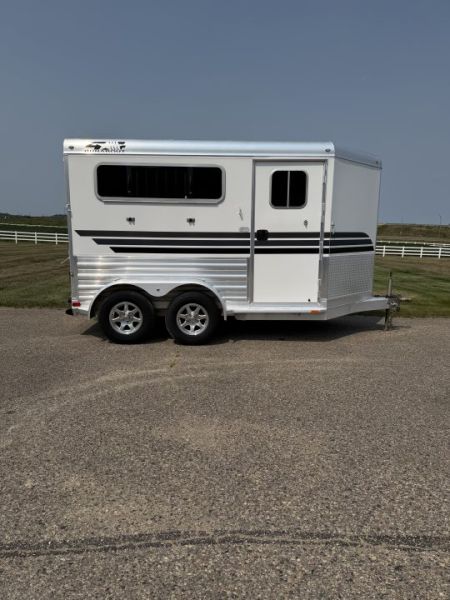 Used 2018 4-Star Trailers 2 Horse Slant Load Bumper Pull Horse Trailer