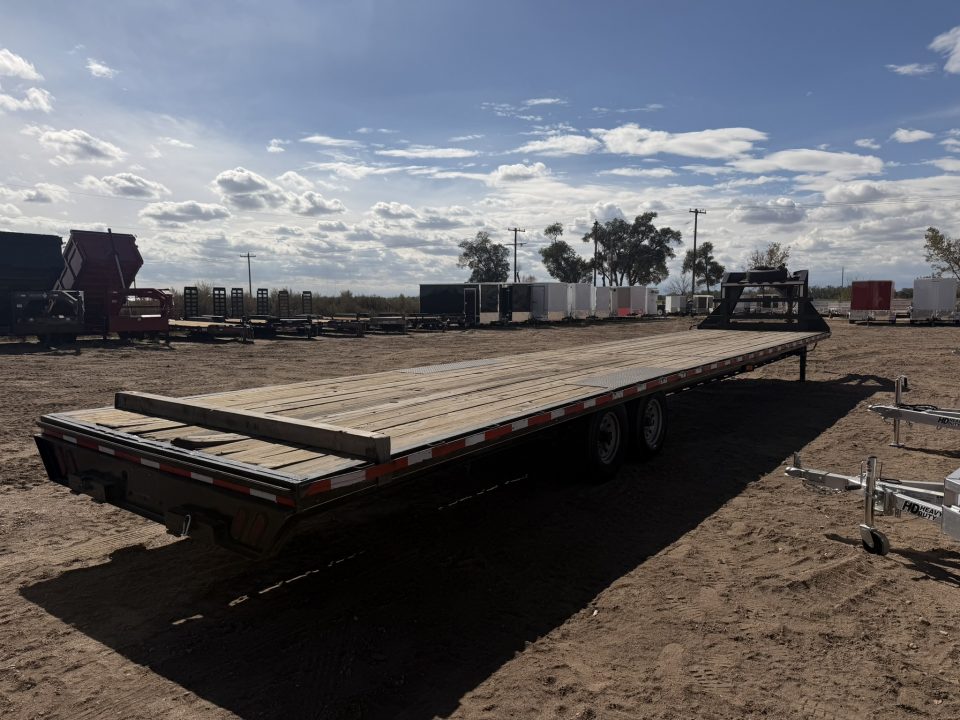 Used 2022 J&C Trailers 8.5-40 Tandem Axle Gooseneck Deckover