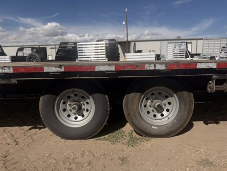 Used 2022 J&C Trailers 8.5-40 Tandem Axle Gooseneck Deckover