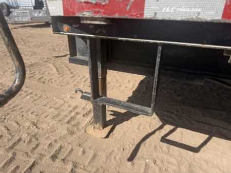 Used 2022 J&C Trailers 8.5-40 Tandem Axle Gooseneck Deckover