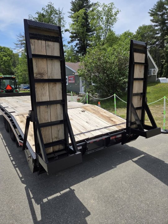 New 2026 Econoline 10 ton deck over equipment trailer 25 foot long Equipment Trailer
