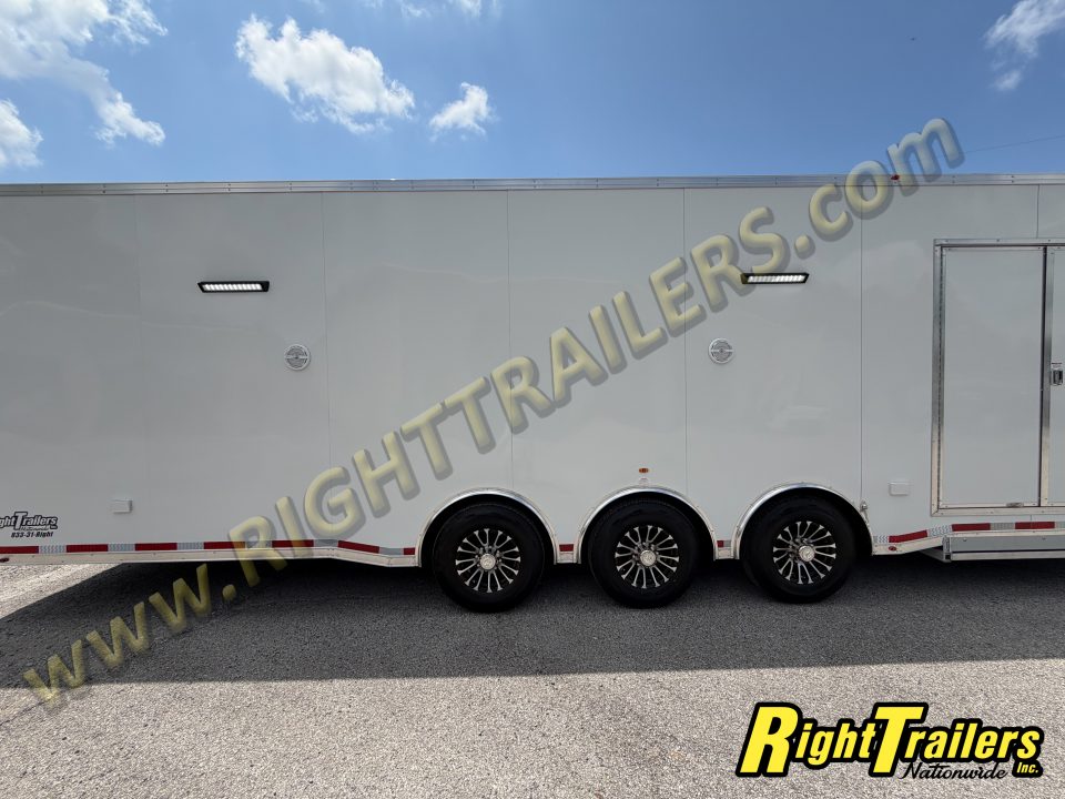 New 2026 8.5x50 Vintage Sportsman Extreme Living Quarters Race Trailer