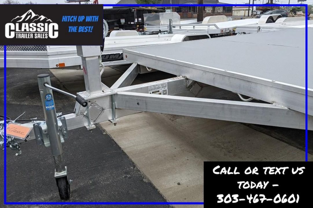 2027 Aluma 8412RT photo 2