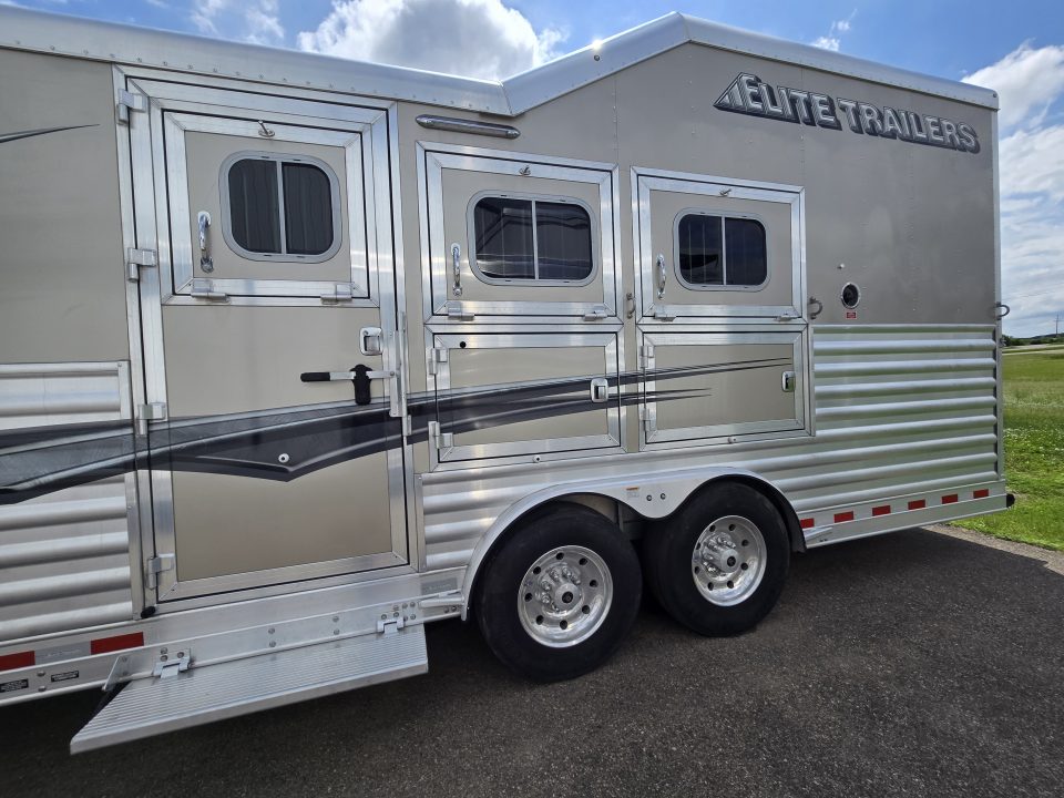 2023 Elite Trailers photo 8