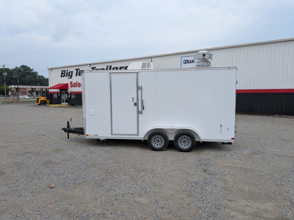 2026 Covered Wagon photo 3