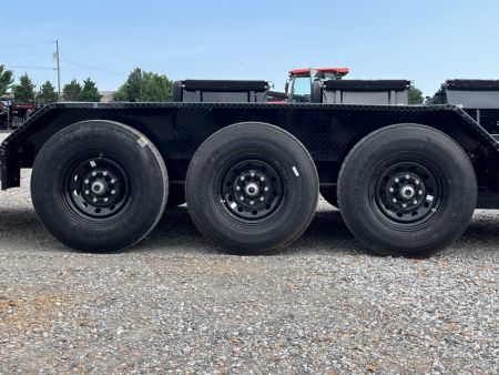 New 2026 Load Trail Gooseneck Tilt Trailer | 83" x 24' | 21K