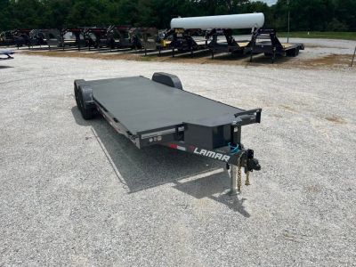 New 2026 Lamar Trailers 83 x 22 TANDEM CH W/ 2' DOVE/ SLIDE IN RAMPS/ REMOVABLE FENDERS/ STEEL FLOOR