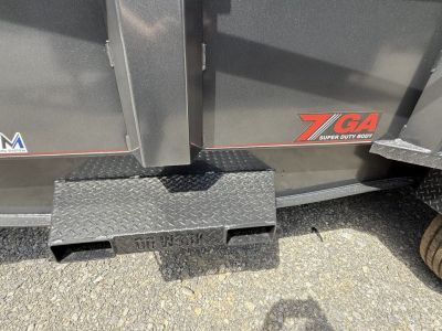 New 2026 Diamond C LPT 210 Dump Trailer, PACESETTER EDITION, HYD JACK, 7GA FLOOR, FORK HOLDERS, 32” SIDES, 23K GVWR