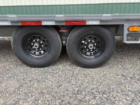 New 2026 24' 14k Diamond C Deckover Trailer