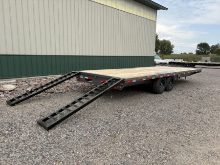 New 2026 24' 14k Diamond C Deckover Trailer