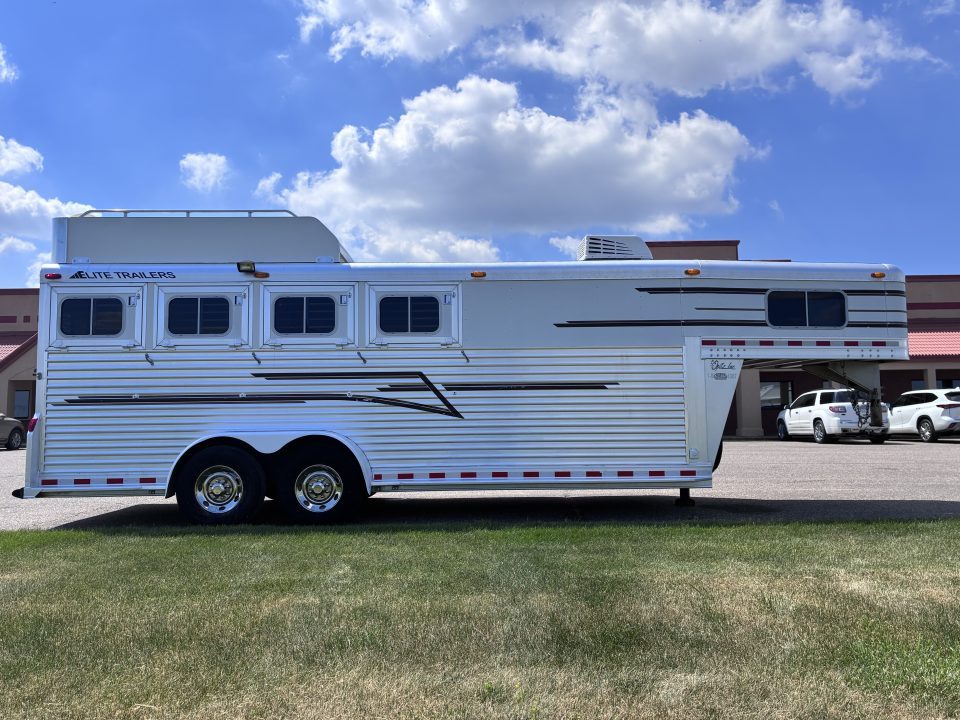 2001 Elite Trailers photo 2
