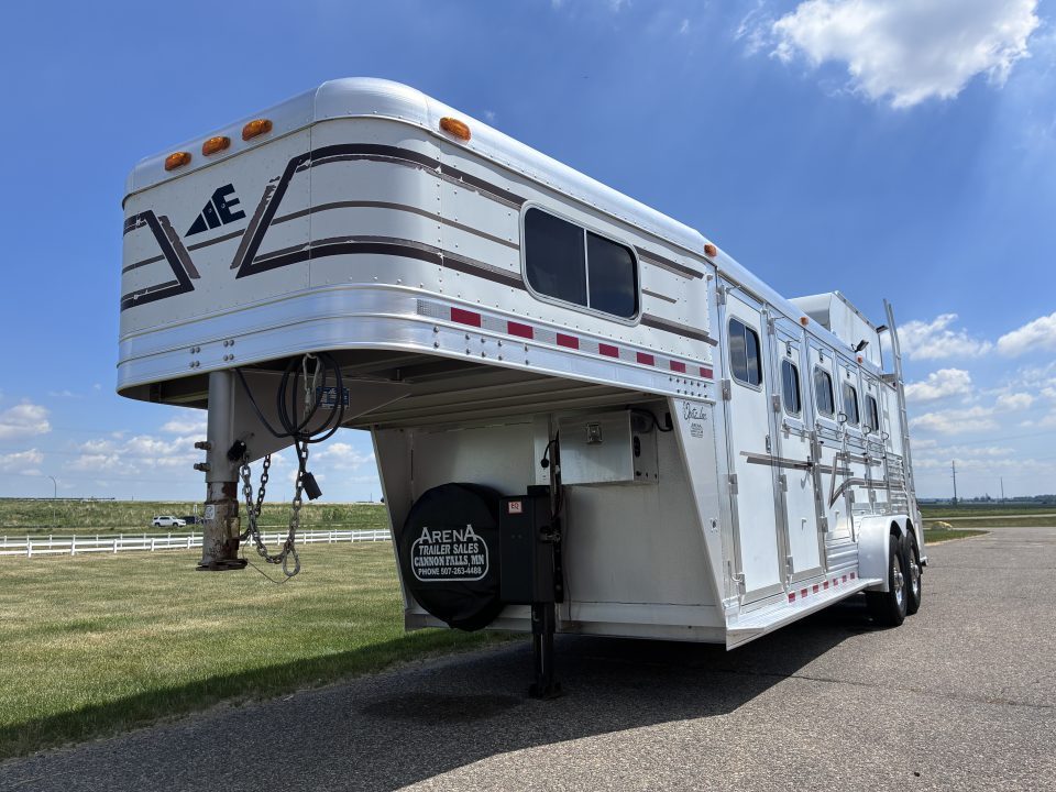 2001 Elite Trailers photo 3
