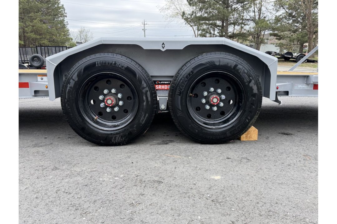New 2026 Diamond C 80"x22' Equipment, Low Profile, 18K GVWR, LPX208
