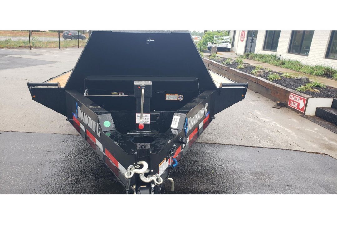 New 2026 Diamond C 8.5x20' Equipment, Deckover w/Dove & Ramps DEC207