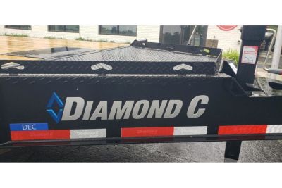 New 2026 Diamond C 8.5x20' Equipment, Deckover w/Dove & Ramps DEC207