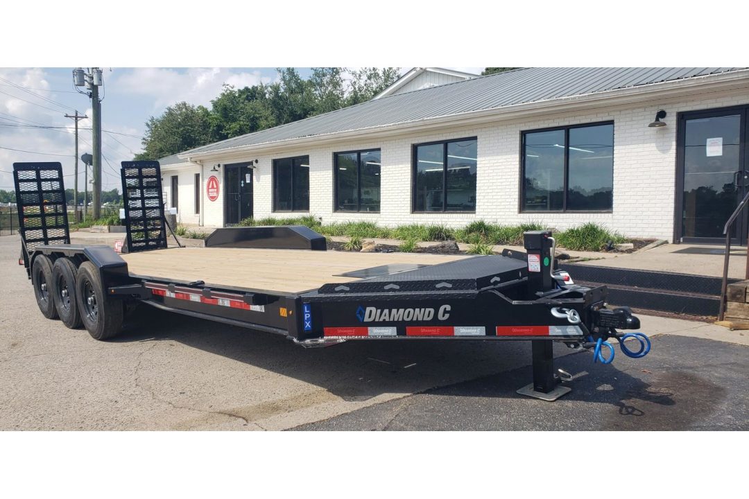 New 2026 Diamond C 82'x22' Equipment, Triple Axle, 24k GVWR, Ramps LPX307