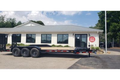 New 2026 Diamond C 82'x22' Equipment, Triple Axle, 24k GVWR, Ramps LPX307