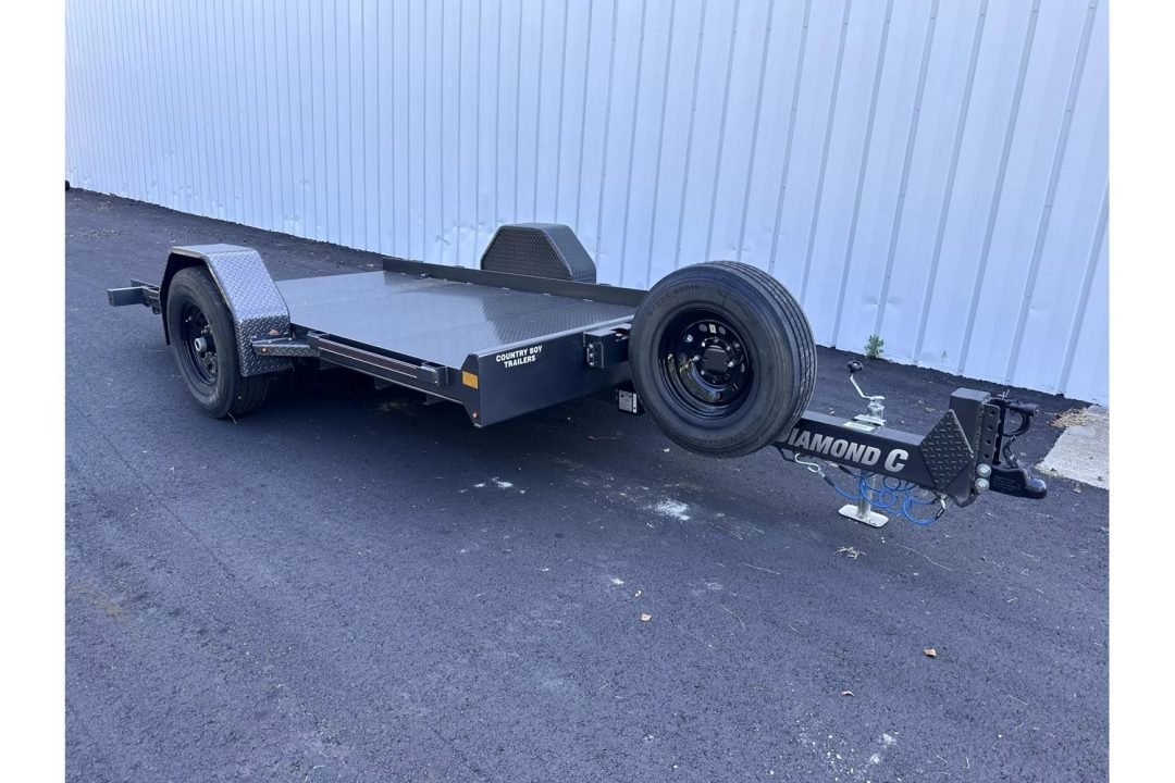 New 2026 Diamond C 77x12' Tilt Deck, 7k axle, DSA107