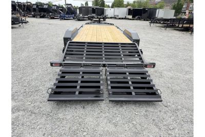 New 2026 Diamond C 20' Equipment, Hydr Jack, 20K GVWR, Max Ramps, LPX210