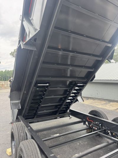 New 2026 Diamond C 81x16' Dump, 44" Sides, 8K axles, LPT208