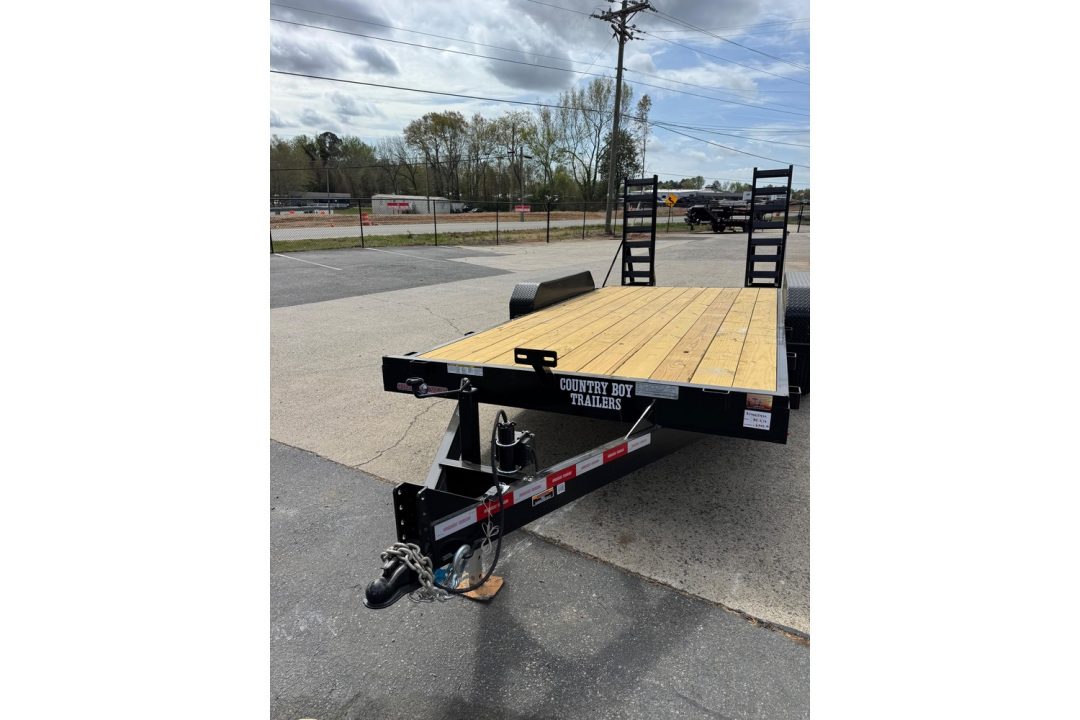 New 2027 Currahee 82x16 Equipment, 2' Dove & 5' Ramps, 14K GVWR