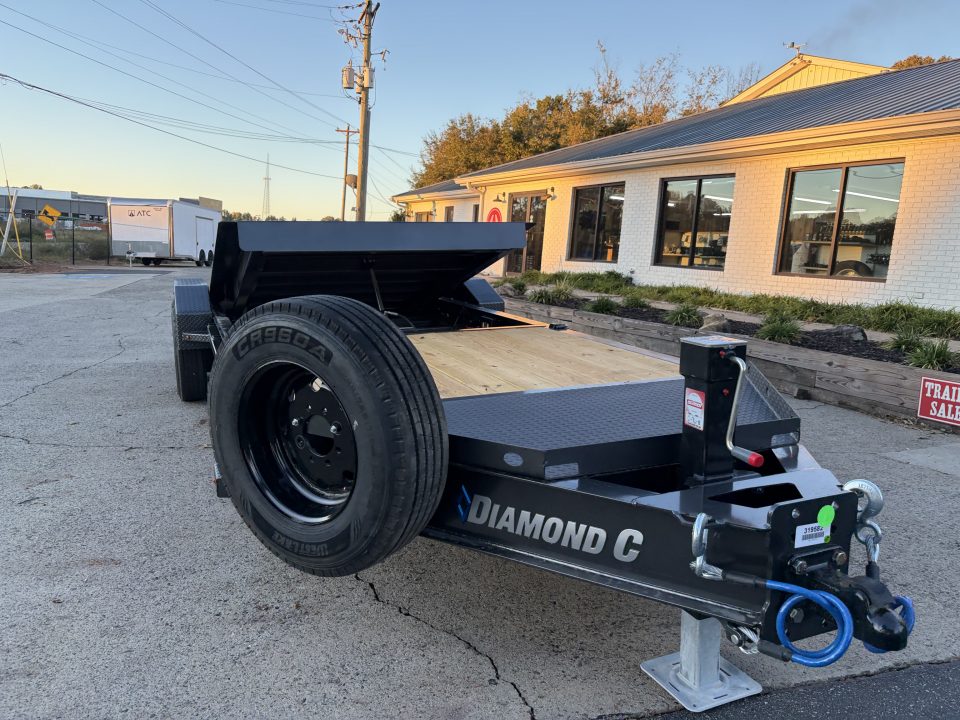 New 2027 Diamond C 82x22' Equipment, 16' Tilt, 6' Stationary HDT210