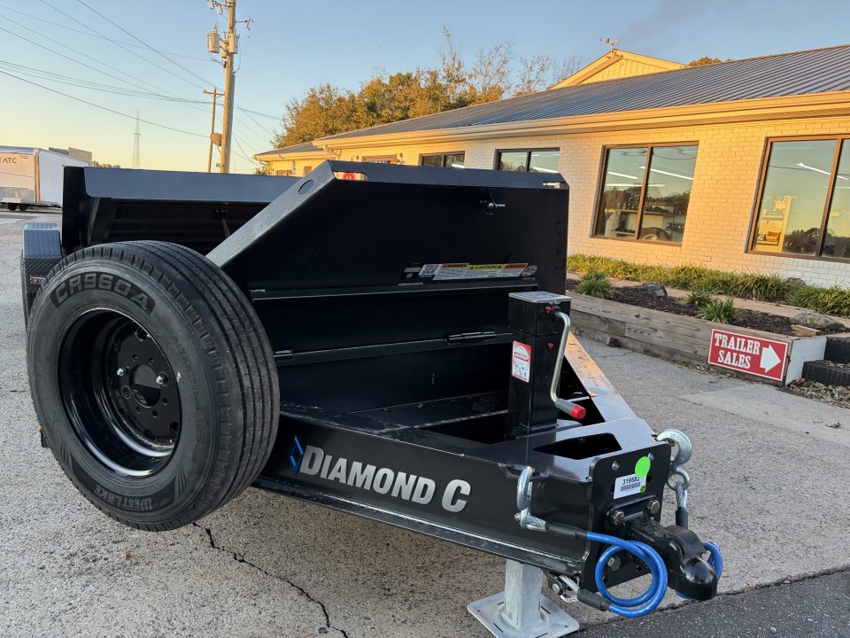 New 2027 Diamond C 82x22' Equipment, 16' Tilt, 6' Stationary HDT210