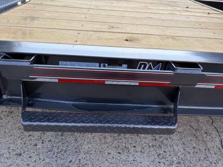 New 2027 Diamond C 82x22' Equipment, 16' Tilt, 6' Stationary HDT210