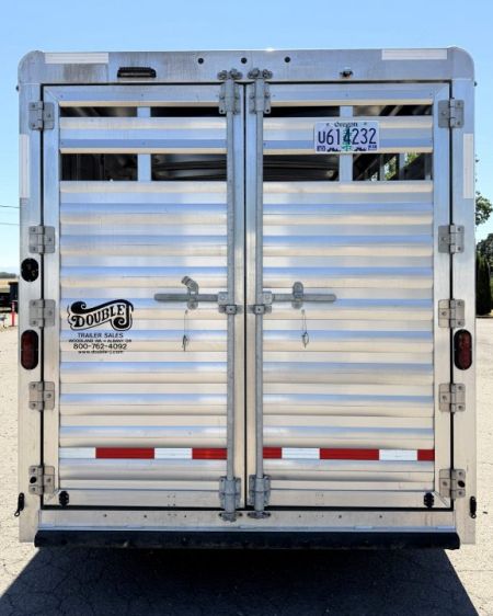 Used 2022 Exiss Trailer 4 Horse Gooseneck Slant Load GREAT CONDITION