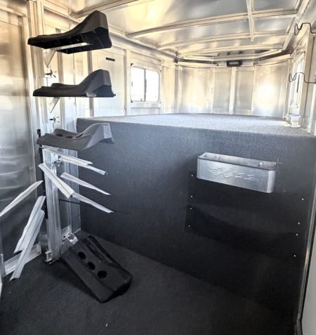 Used 2022 Exiss Trailer 4 Horse Gooseneck Slant Load GREAT CONDITION