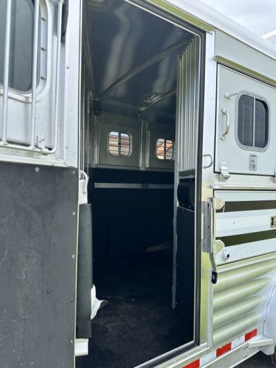 Used 2004 4-Star Trailers 4H 12' LQ Horse Trailer