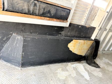Used 1997 Sooner 2 Horse Stock / Stock Combo Trailer