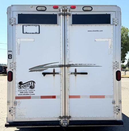 Used 2005 SilverLite Freedom 4 Horse Gooseneck Trailer