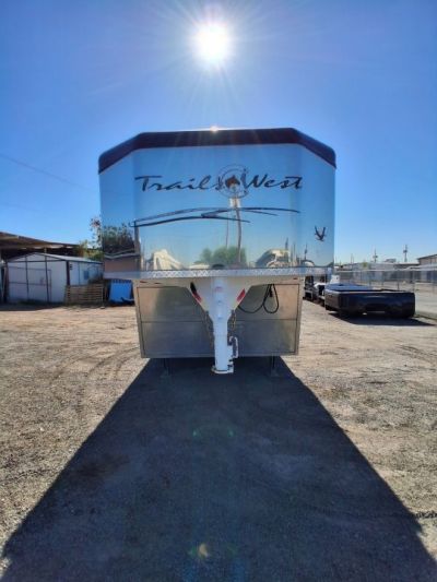 Used 2019 Trails West CLASSIC ALUMINUM 3H 16'LQ W/ SLIDE Horse Trailer