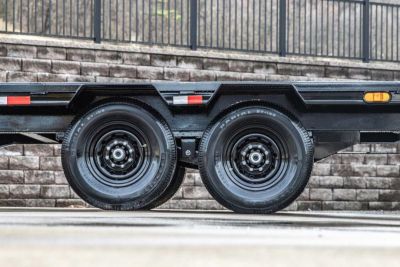 New PJ 30' Low-Pro Gooseneck w/Monster Ramps