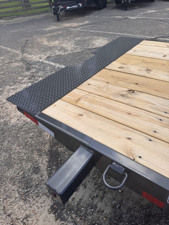 2026 Hillcrest Trailers photo 4