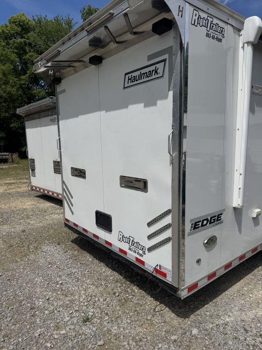 2021 Haulmark 34' Tag Trailer photo 6