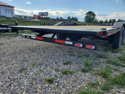New 2026 Diamond C Trailers HXD207 Equipment Trailer / 15,500 GVWR / 102"x22'