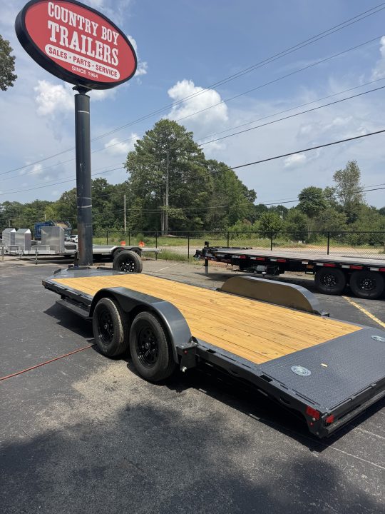 New 2027 Diamond C 18X83 Car Hauler, w/dove & ramps GTF235
