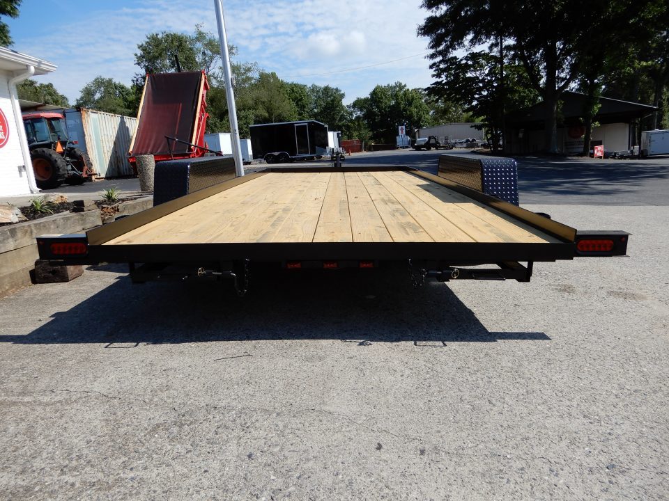 New 2027 Currahee 82x18' Car Hauler, Ramps, 7K GVWR